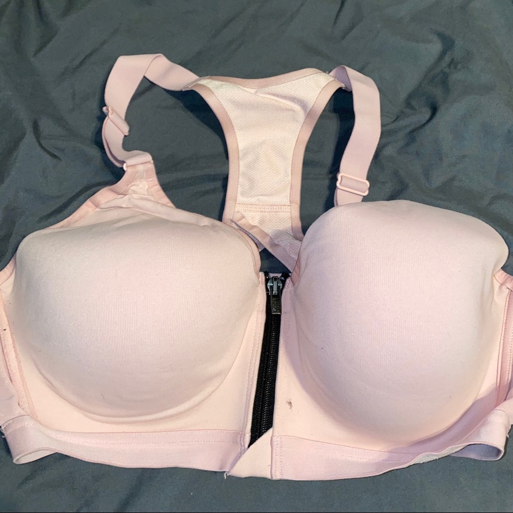 36D Victoria's Secret Zip Up Sports Bra